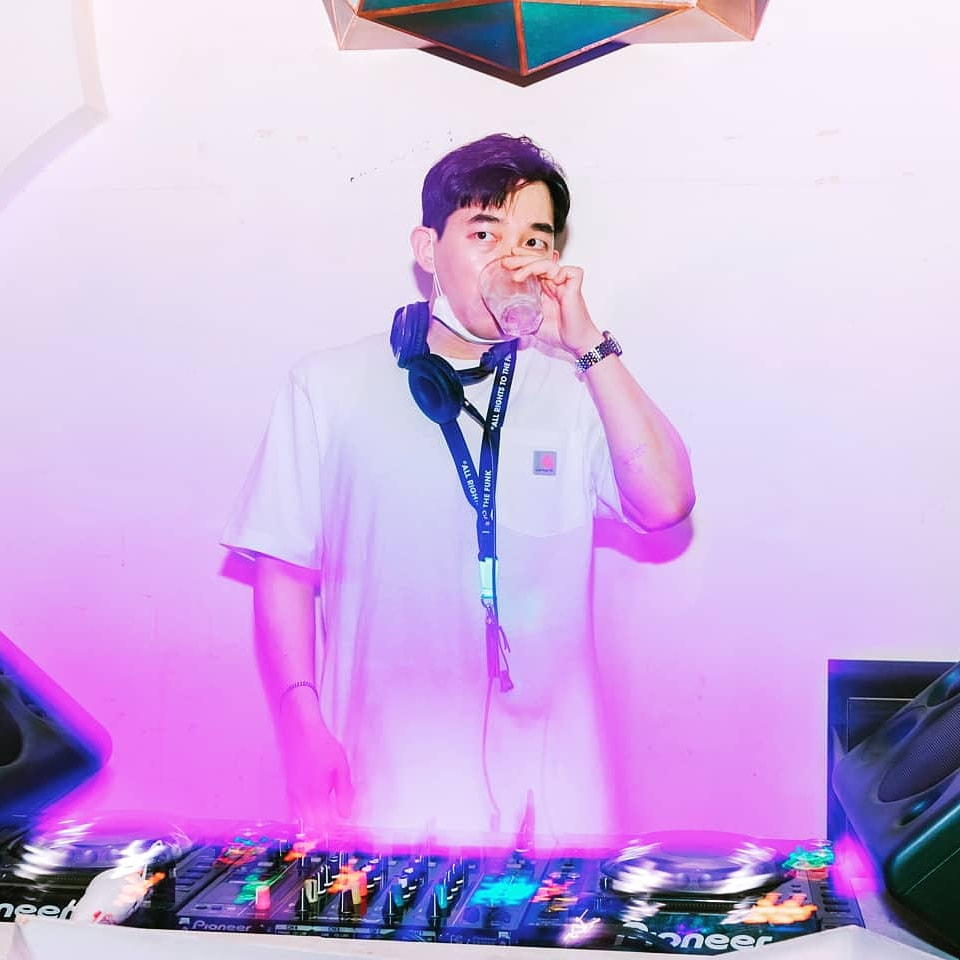 DJ ROC 록