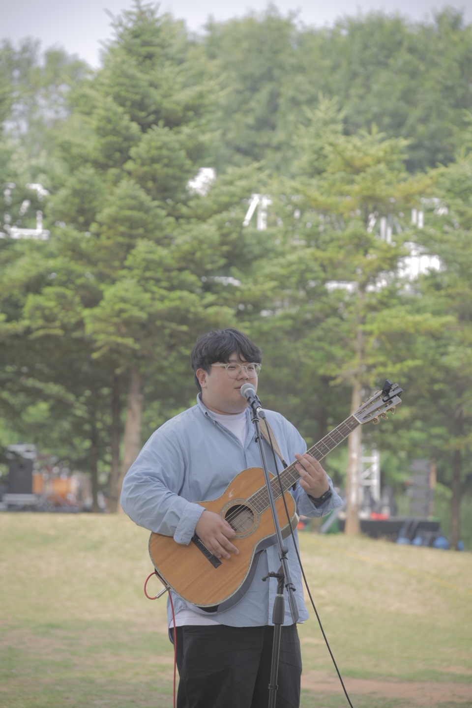 자작가수 이원